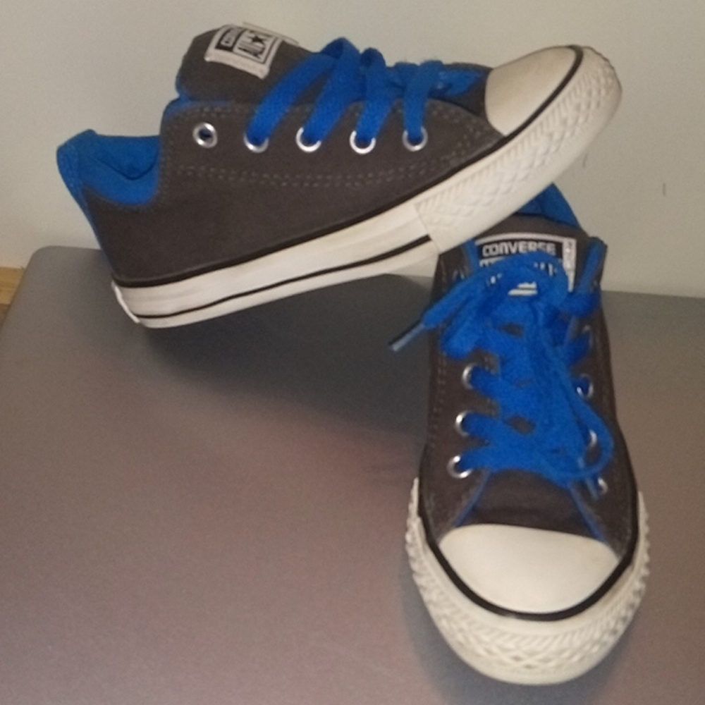 Boys Converse